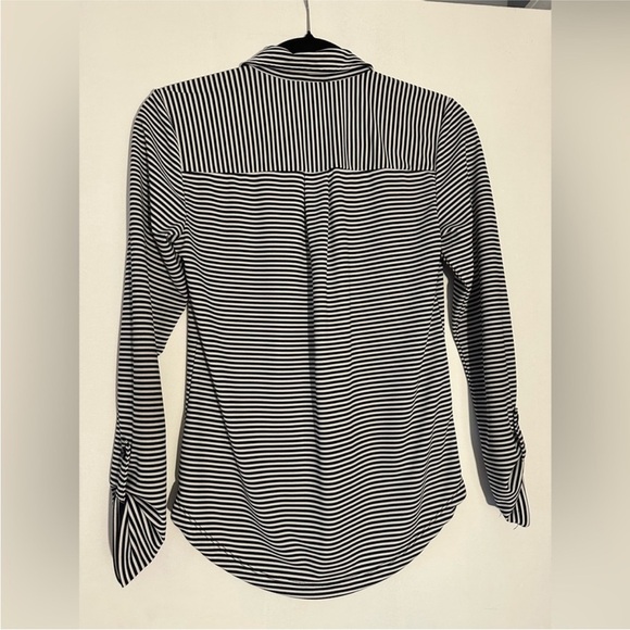 Ann Taylor Striped Button Down Blouse Black White Long Sleeve XS - Picture 6 of 6